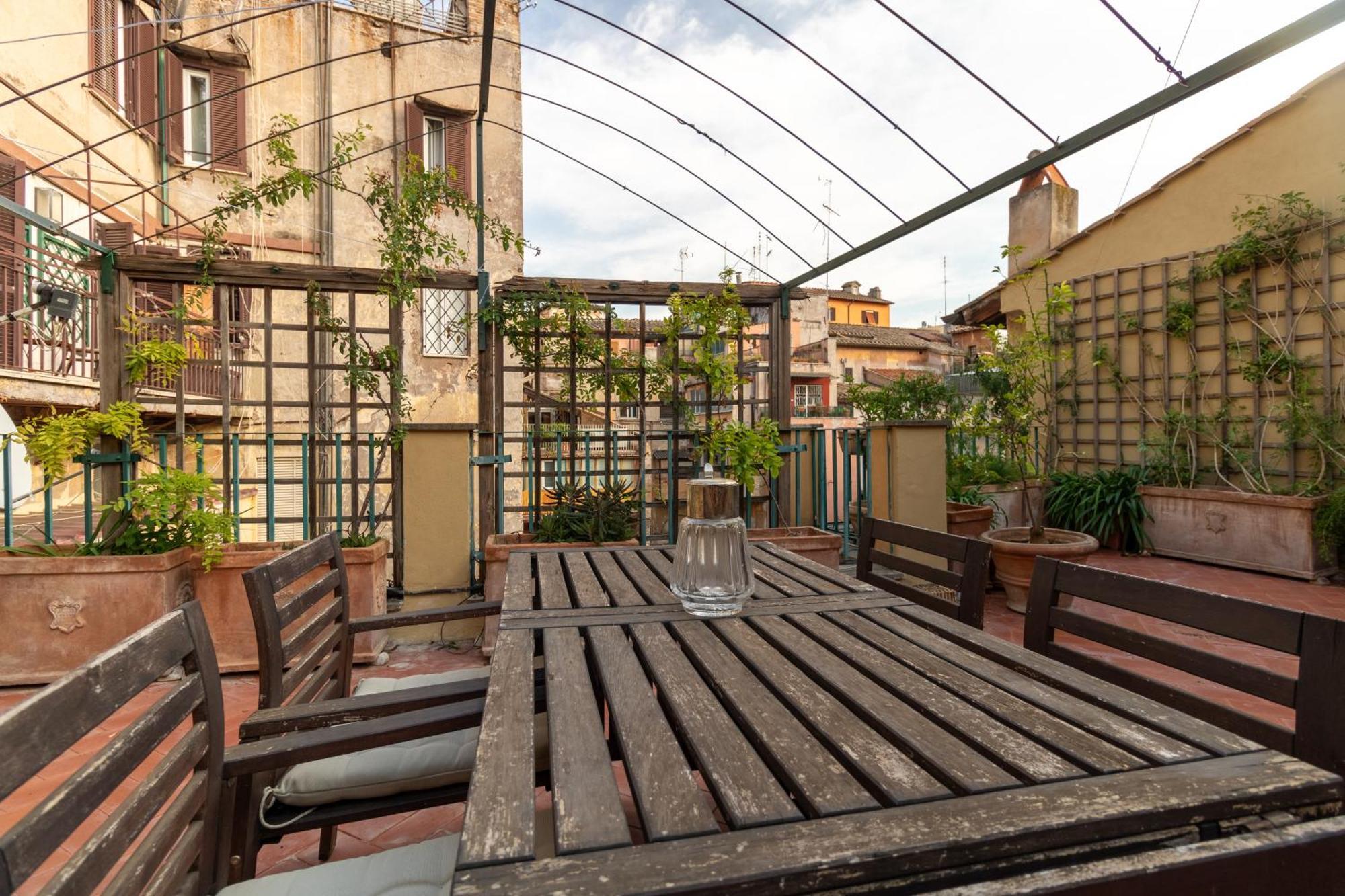 Apartamento Attico Minerva Con Due Terrazze Roma Exterior foto