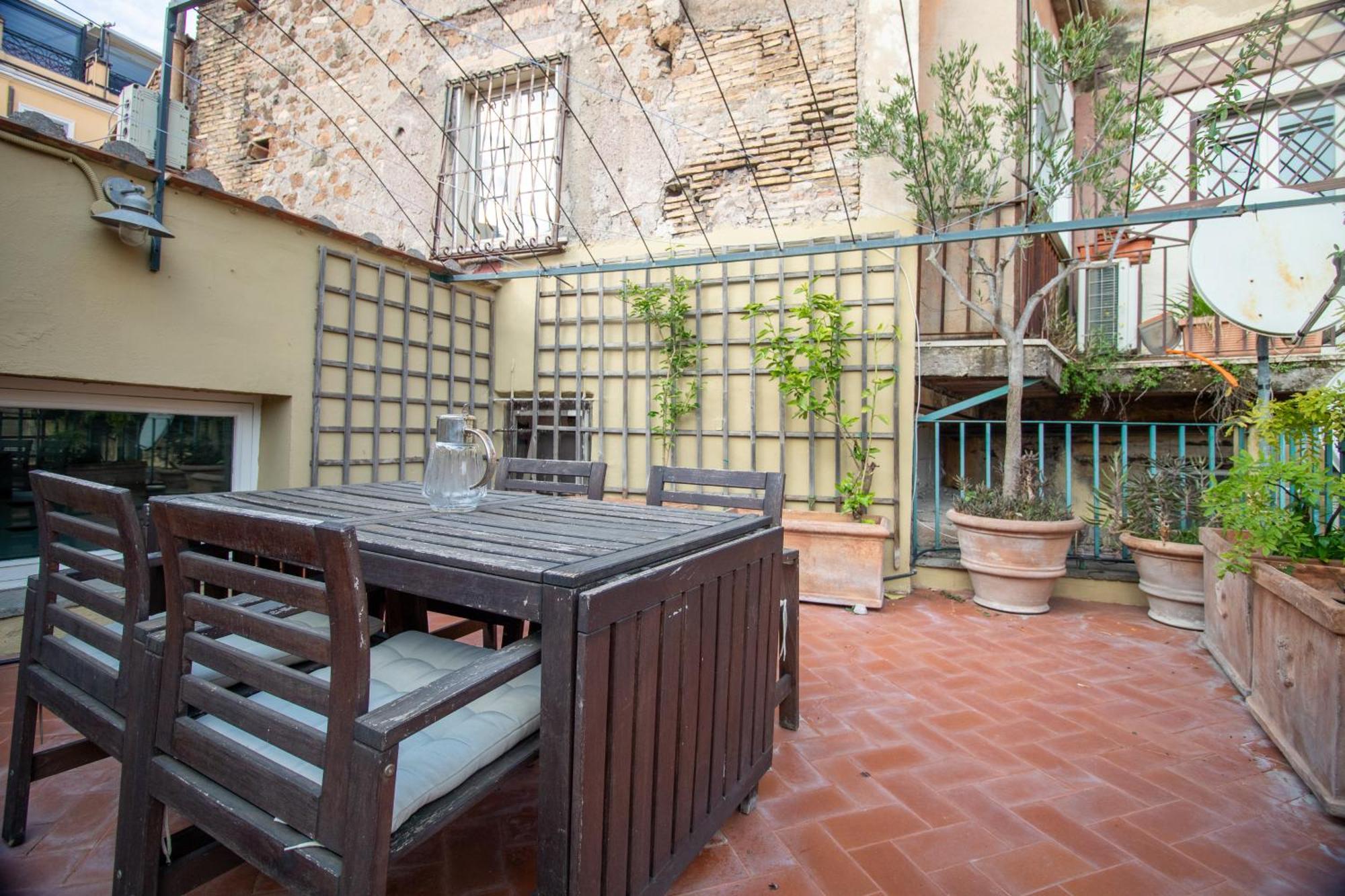 Apartamento Attico Minerva Con Due Terrazze Roma Exterior foto
